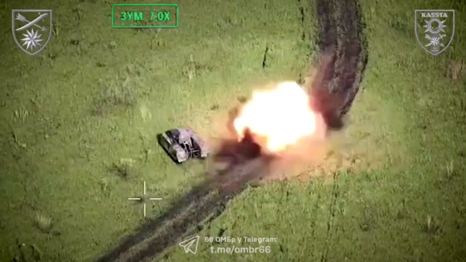 Феноменальна реакція: український Termit ухилився від ворожого FPV буквально в останню мить 