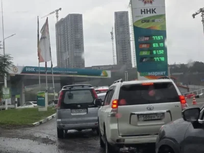 Економіка рф не витримує війни: росіяни масово економлять на їжі та одязі