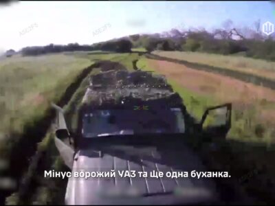 «Хто не вистрибнув, той помер»: наші дрони вчать росіян десантуватися з транспорту на ходу