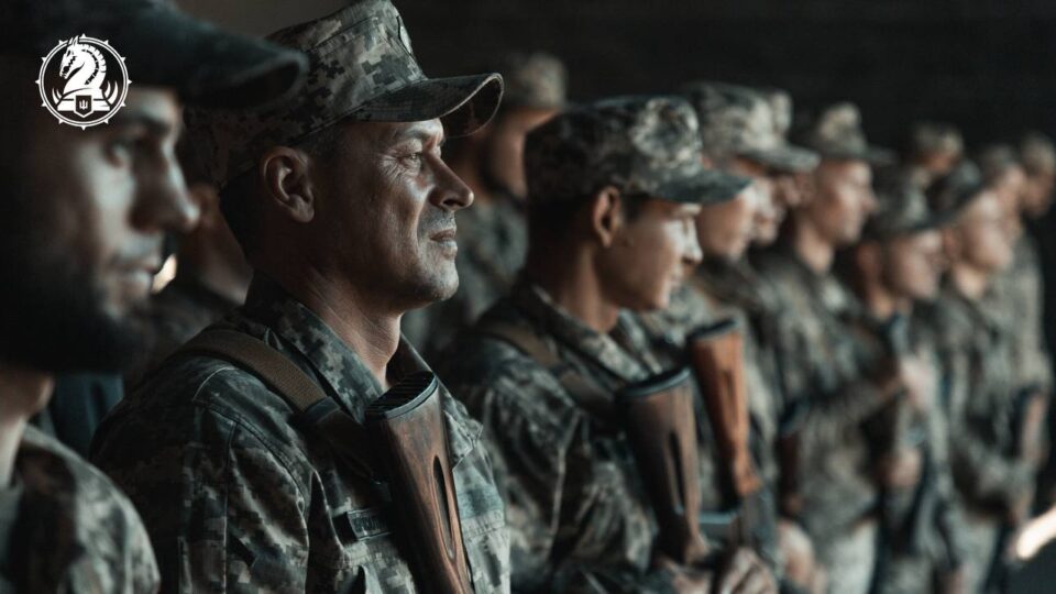 Відпустки та переведення для добровольців з місць відбування покарань: Рада прийняла закон 