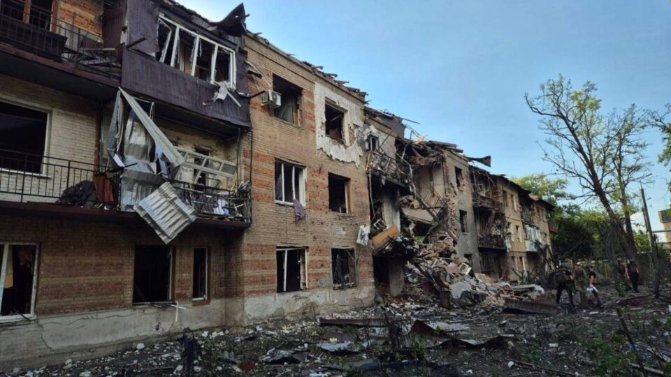 Обстріли Запоріжжя та області: семеро людей загинули, ще 20 — поранені 