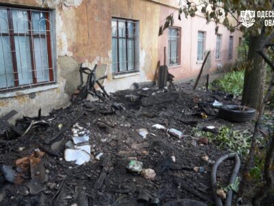 Ворог атакував цивільну інфраструктуру на Одещині, загинула жінка
