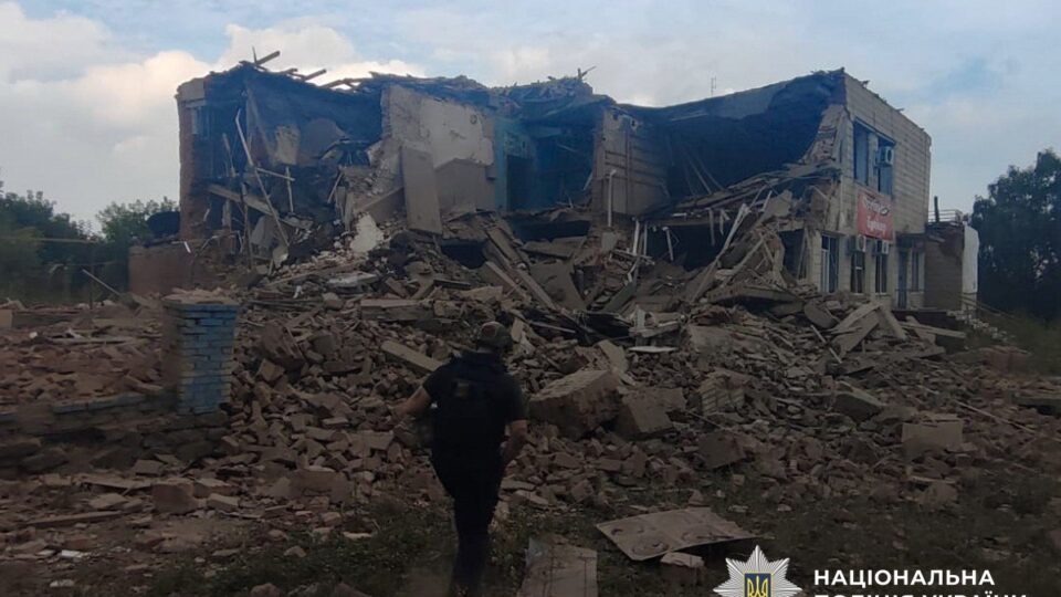 Сім людей, серед яких двоє дітей, постраждали внаслідок ворожих атак на Сумщині 