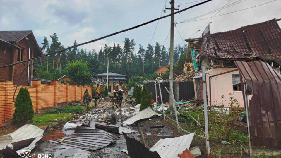 Ракетний удар по Київщині: шестеро загиблих та десятки поранених 