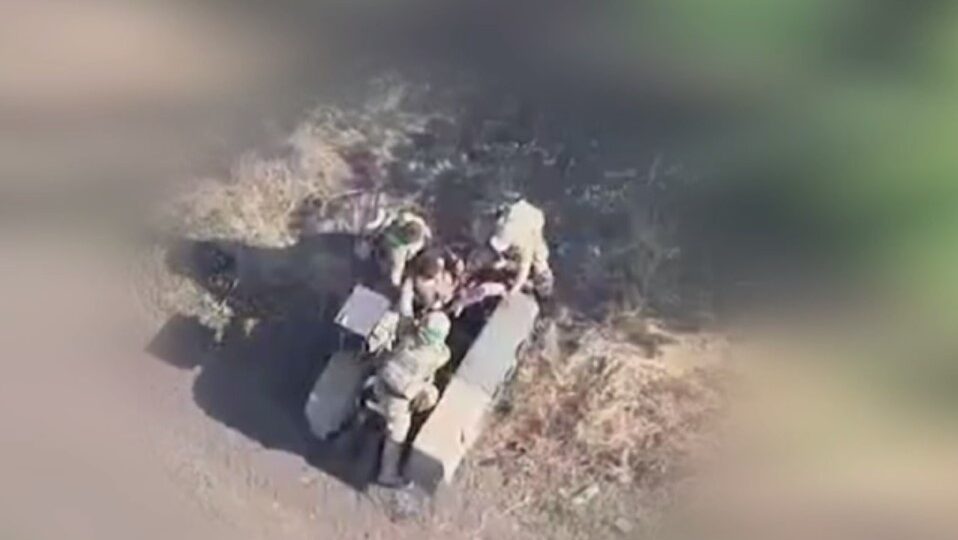 Три врятовані життя за один виїзд: пілоти НРК здійснили складний рейс 