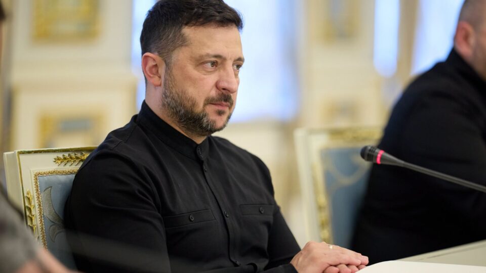 Окупанти готуються прийняти з КНДР нову партію військових та установки для балістичних ракет 