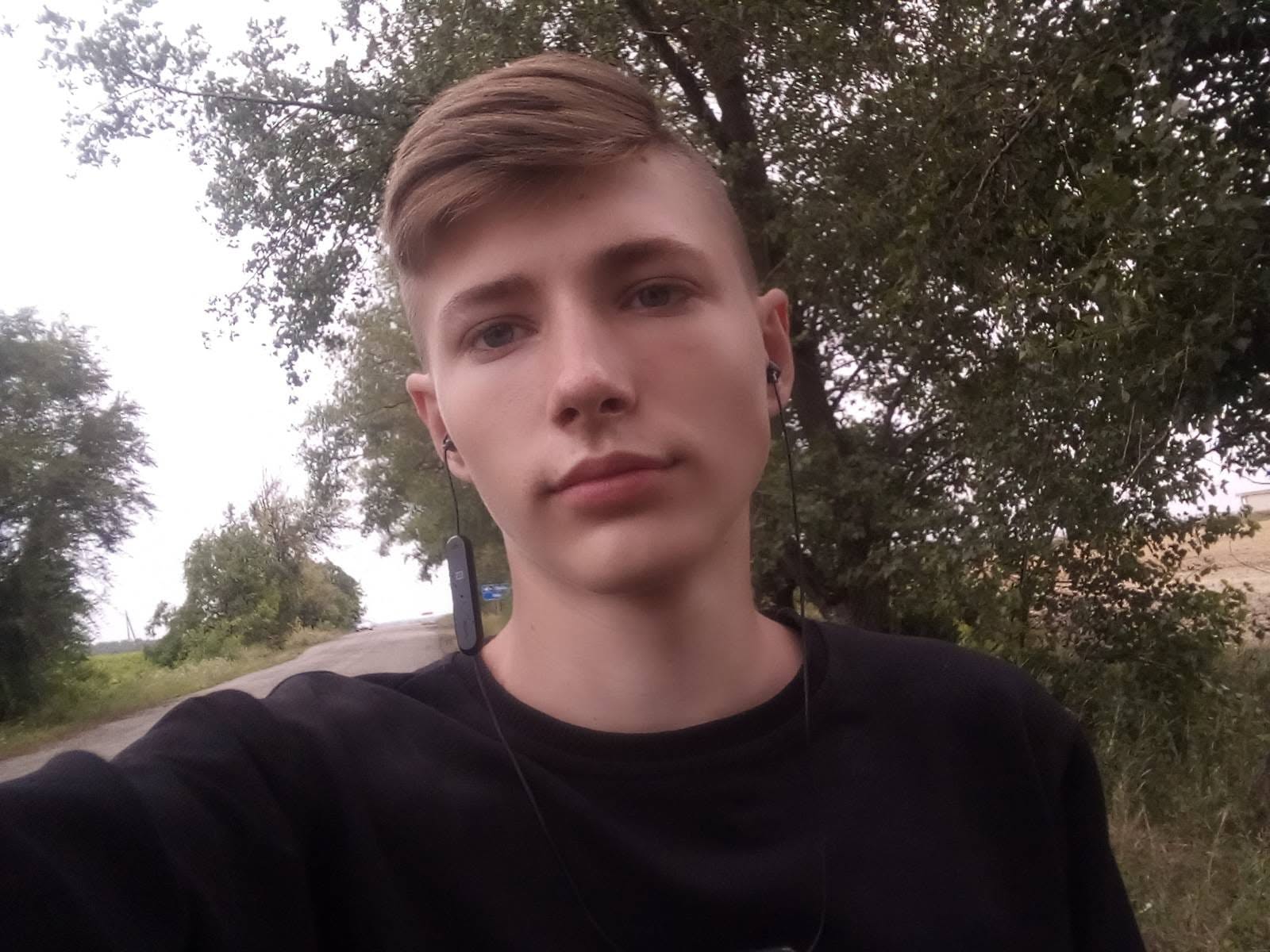 Олег Яровий в підлітковому віці
