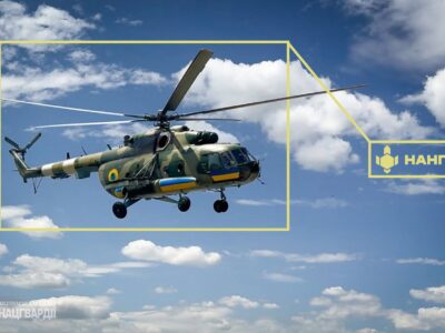 Крок у небо на висоті 600 метрів: курсанти Академії Нацгвардії відпрацювали стрибки з Мі-8