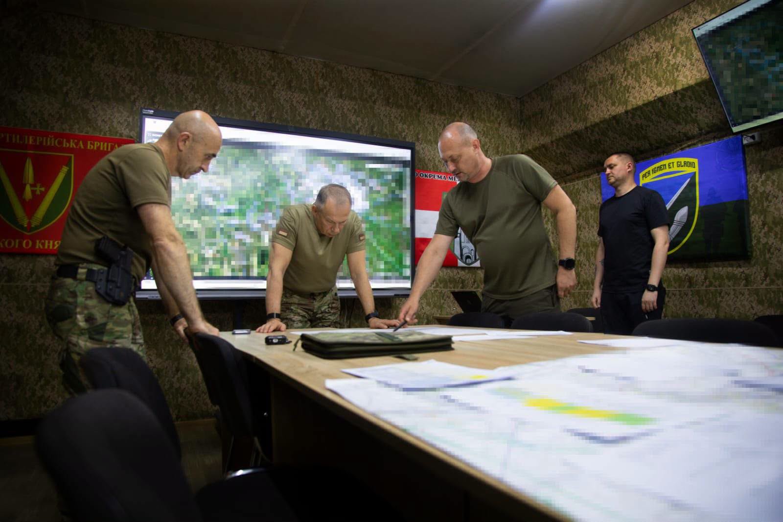 У Костянтинівці накопичилося до 145 окупантів, проте ворог зазнає значних втрат — Головнокомандувач ЗСУ