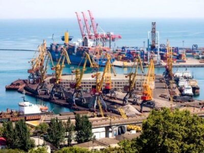 Окупанти завдали удару по цивільному судну під прапором Того в Одеському порту