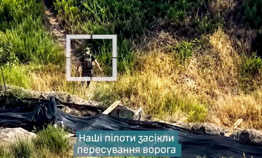 «Мальчікі в трусіках» втекли: морпіхи вистежили ворожих операторів та знищили їхнє укриття 