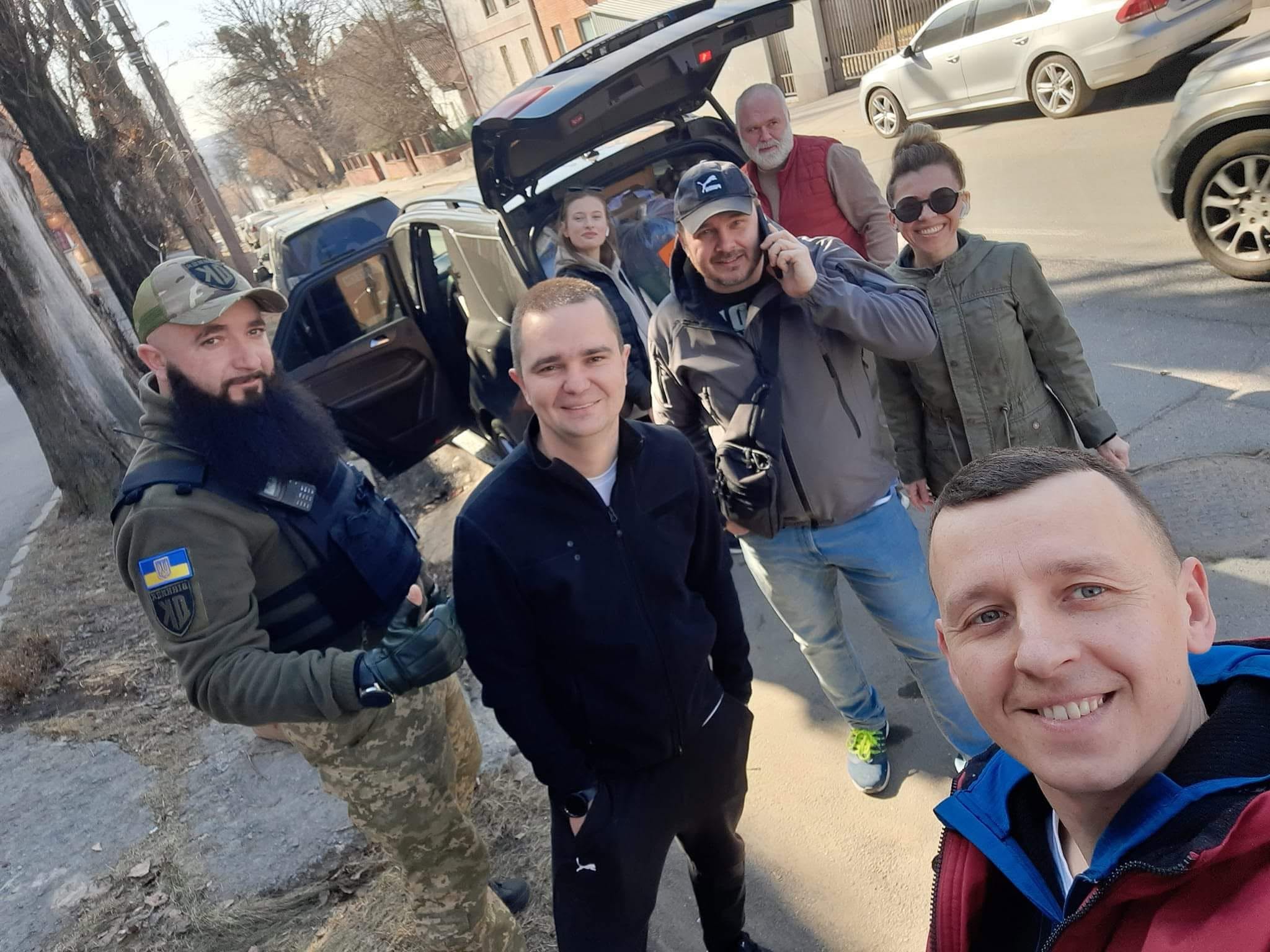Володимир Даценко з друзями