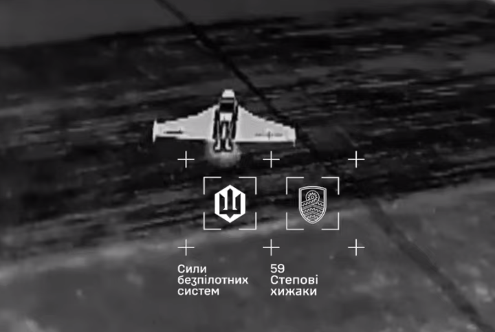 Летить до 220 км/год і б’є по будинках: Signum збив російський БМ-70 