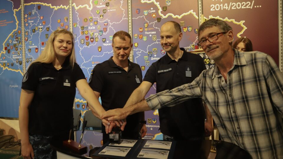 Від оборони Київщини до боїв на Дніпрі: в Україні презентували марку на честь річкової флотилії ВМС 