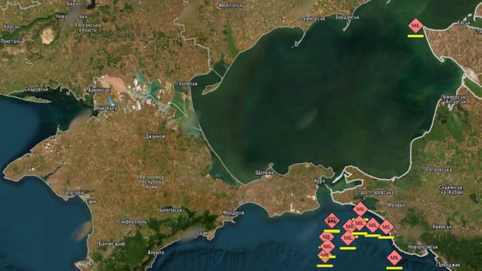 Чорне море стає для росіян червоним: за ніч уражено ще 13 кораблів ворожого тіньового флоту 