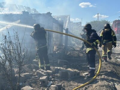 Окупанти вдарили КАБами по Запоріжжю та передмістю: семеро поранених, серед них дитина