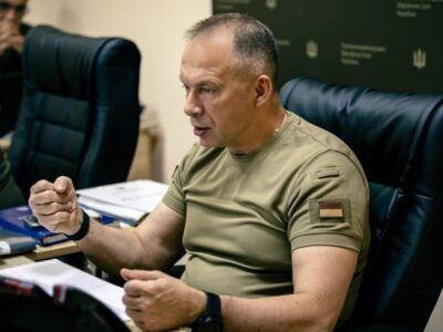 Головком ЗСУ розповів про автоматизовані турелі, дрони-перехоплювачі та ракетні установки для захисту неба