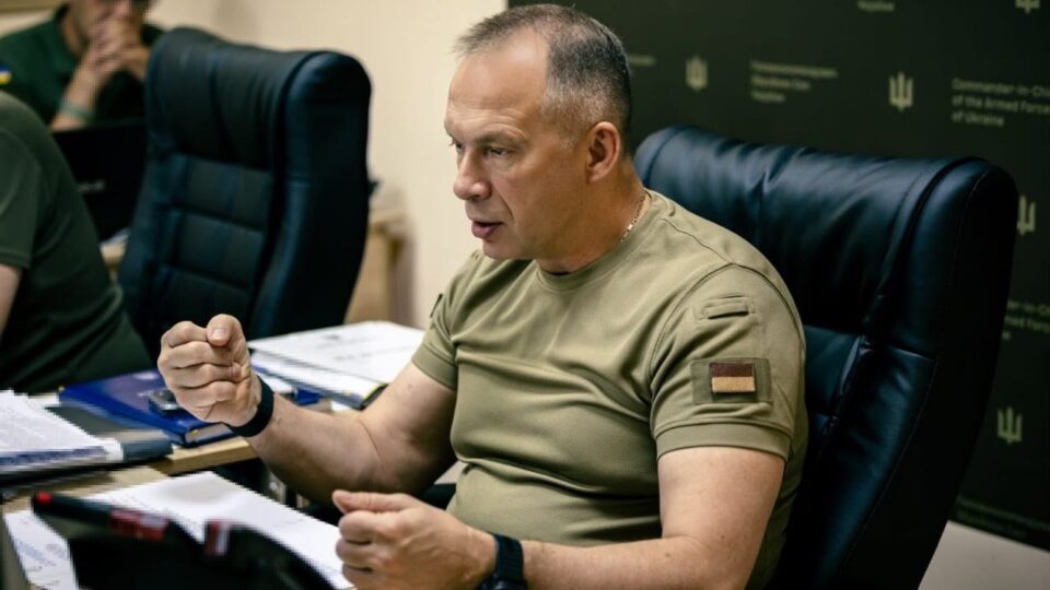 Головком ЗСУ розповів про автоматизовані турелі, дрони-перехоплювачі та ракетні установки для захисту неба 