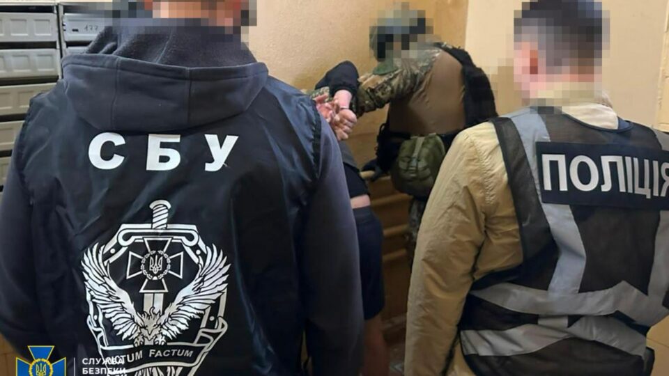 Перевернув авто ТЦК і напав на поліцейського: затримано першого учасника заворушень у Львові 