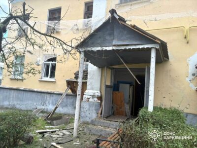 Удар по рятувальниках: російський дрон атакував пожежну частину на Харківщині
