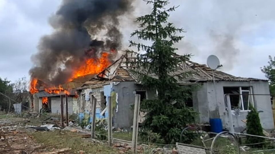 Авіаудар росіян по Харківщині: загинула жінка, ще четверо людей постраждали 