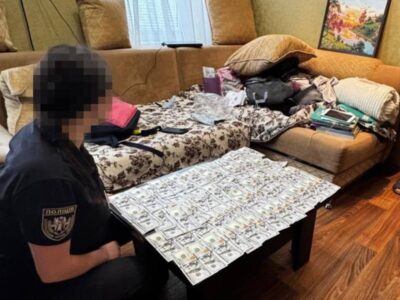 Продавали інвалідність за $20 тисяч: у Києві та Харкові викрито схему ухилення від мобілізації