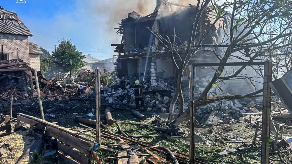Авіаудар по Ізюму: п’ятеро постраждалих, серед них троє дітей 