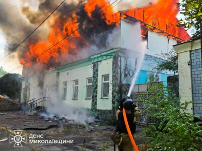 Четверо постраждалих, зокрема дитина: росія атакувала український Південь