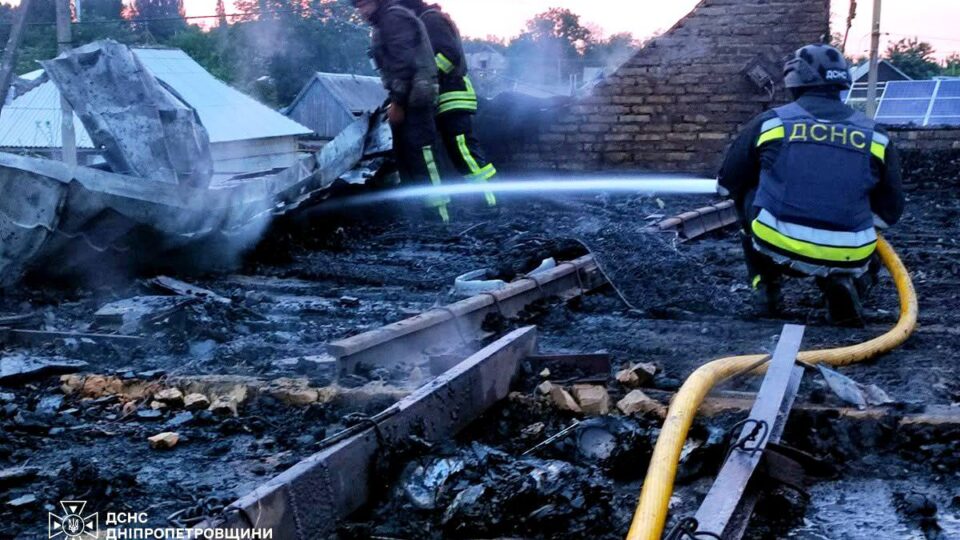 Павлоград під ударом російських авіабомб: Президент закликав союзників посилити українське ППО 