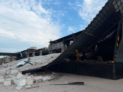 Ворог скинув КАБ на відділення Нової пошти в Ізюмі