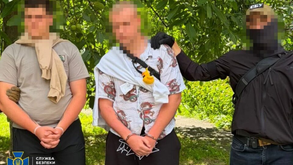 «Starlink для ФСБ»: СБУ викрила киян, які активували 76 терміналів для російських окупантів 