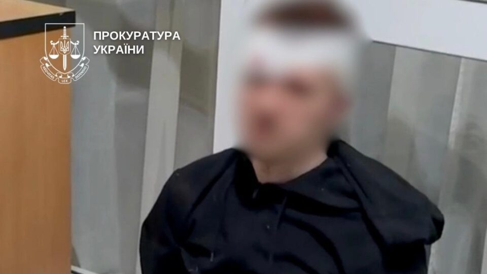Киянину, який завдав лікарці ВЛК 17 ударів ножем, повідомлено про підозру в умисному вбивстві 