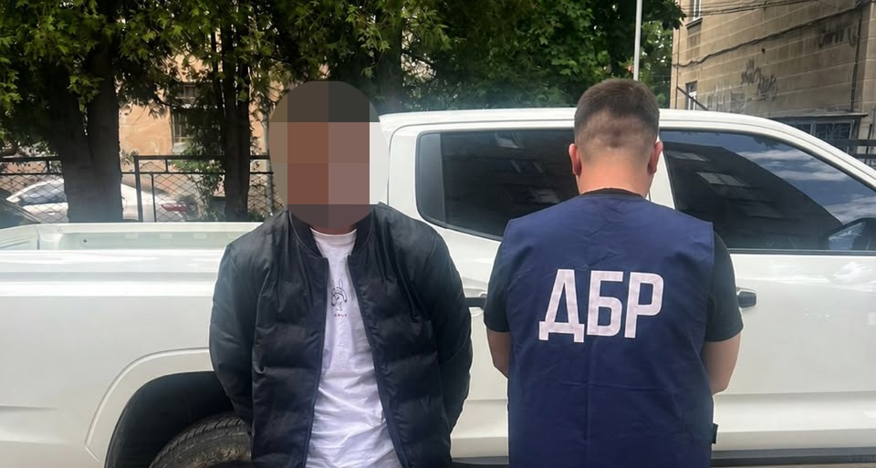 Вивозили військовозобов’язаних до Румунії: судитимуть трьох мешканців Буковини 