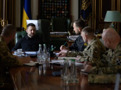 Протидія балістиці, морський коридор, ситуація на Донеччині: у Президента відбулася нарада