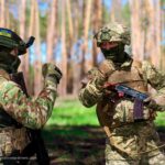 «По-побратимськи говоримо про все»: у 40-й артбригаді бійців підтримують без порожніх обіцянок, але по-справжньому