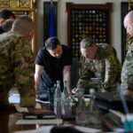 Україна посилює оборону Донеччини та готує нові удари по російській економіці — Президент