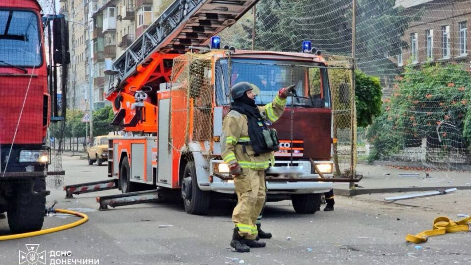 Троє поранених через атаки російських дронів на Краматорськ і Слов’янськ 