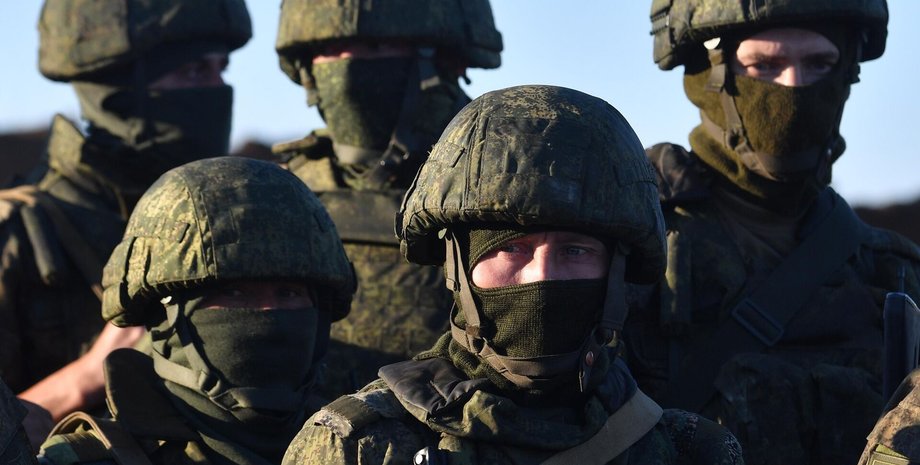 «Підписав контракт, щоб колишню не посадили за розтрату»: російський полонений розповів про свій шлях 
