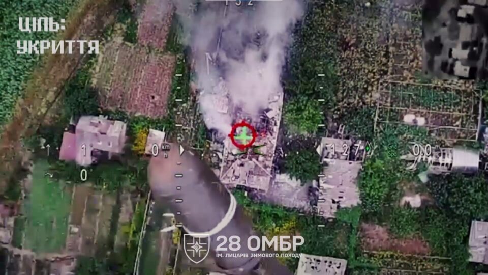 «Купую всьому розрахунку шаурму, якщо влучать у підвал з ворогом»: наші пілоти не залишилися голодними 