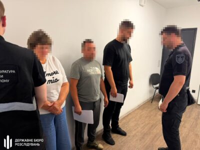 Втекти з армії за $13 тисяч: ДБР викрило схему незаконного вивезення військовослужбовців із частин