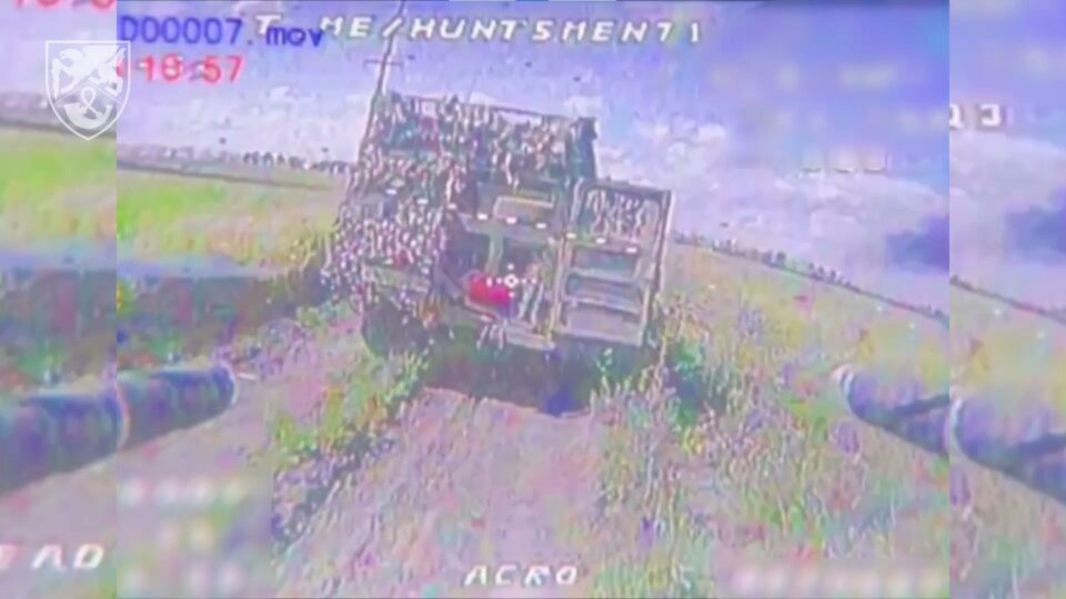 Аудит зі спаленням: десантники влаштували ворогу перевірки на дорогах 
