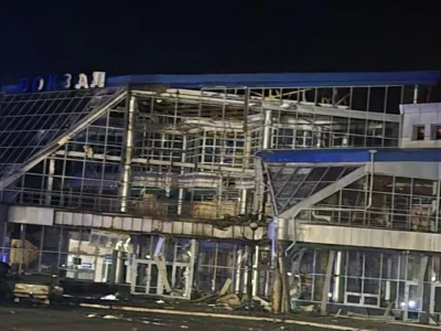 Окупанти вдарили балістикою по залізничних об’єктах у Києві та Одесі, одна людина загинула