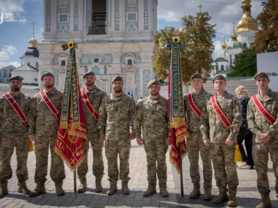 141-ша окрема механізована бригада отримала почесну стрічку «За мужність та відвагу» від Президента України