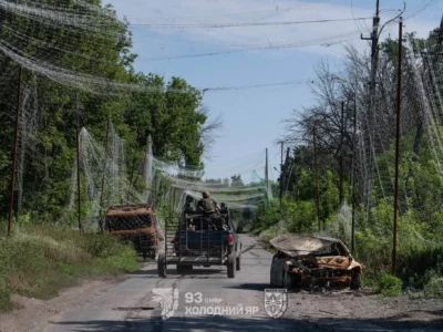 «Дорога палаючих автівок»: воїни 93-ї бригади «Холодний Яр» показали небезпечну місію з вивантаження НРК