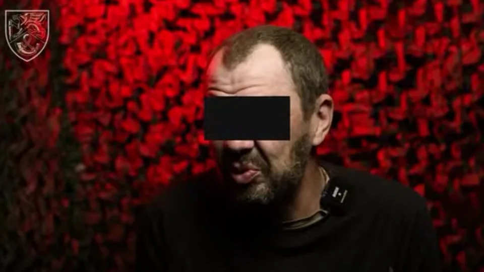 «Думав, що йде воювати з американцями»: десантники взяли в полон окупанта, який виліз із газової труби на Сумщині 