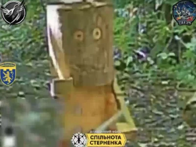 Дерев’яний «ідол» не врятував: українські дронарі випалили замаскований склад з БПЛА противника
