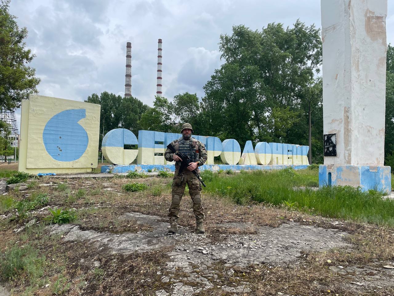 Володимир Ращук в зоні бойових дій на околицях Северодонецька