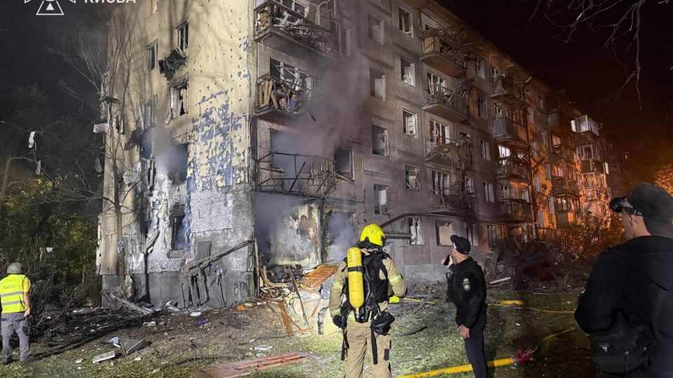 За тиждень в Україні удари росіян пошкодили понад 1,5 тисячі об’єктів: Президент 