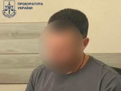 «Віддай гроші і виклич таксі»: у Києві засуджено ухилянта, який ошукав вдову військового, щоб «відкупитись від ТЦК»