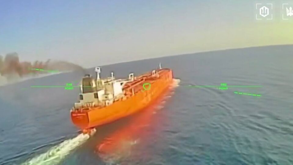 «МоЛоЧКа» триває: СБС уразили ще 12 суден тіньового флоту рф у Чорному та Азовському морях 